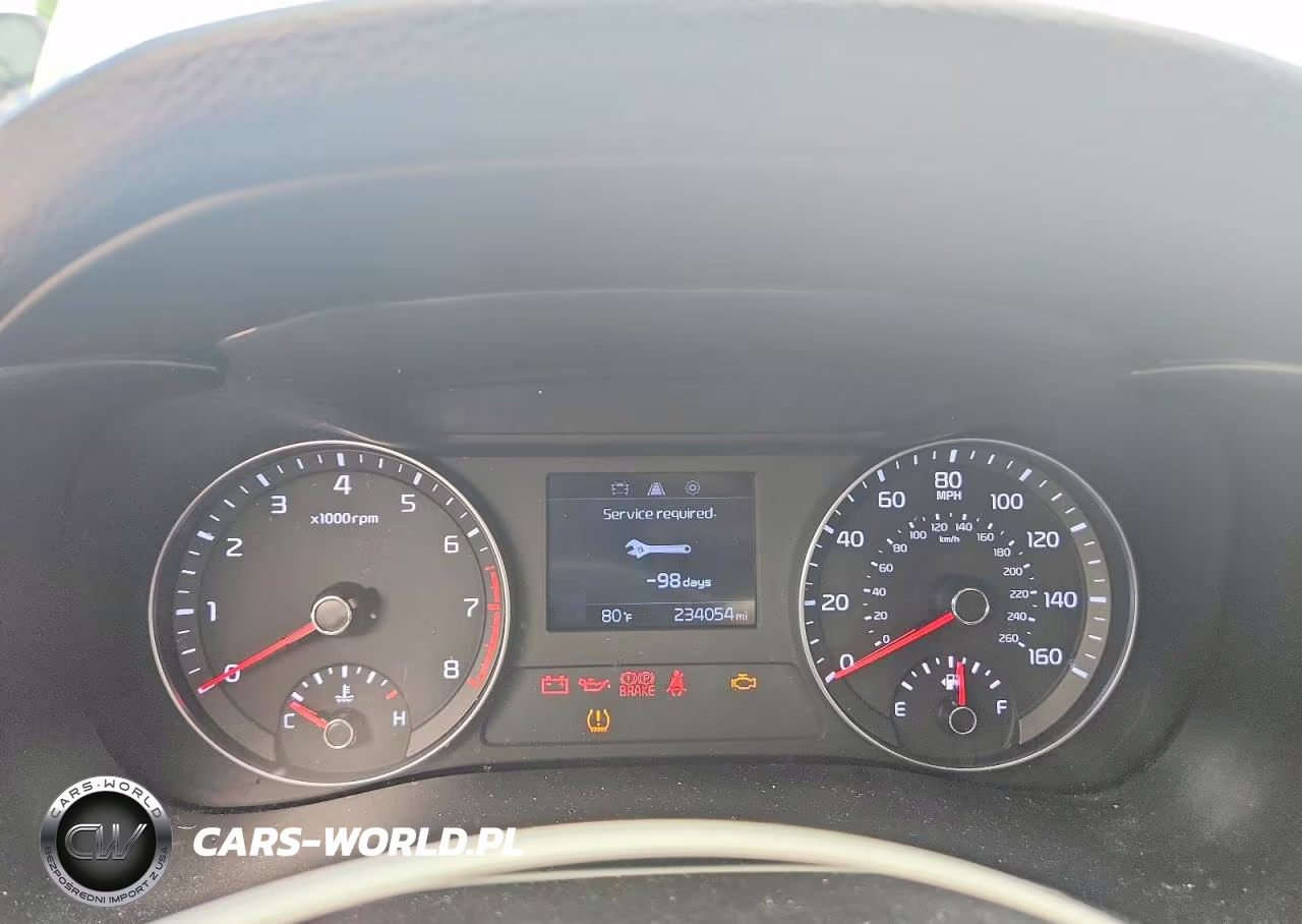 2019 Kia Forte Lxs VIN:3KPF24AD2KE104951 - 9