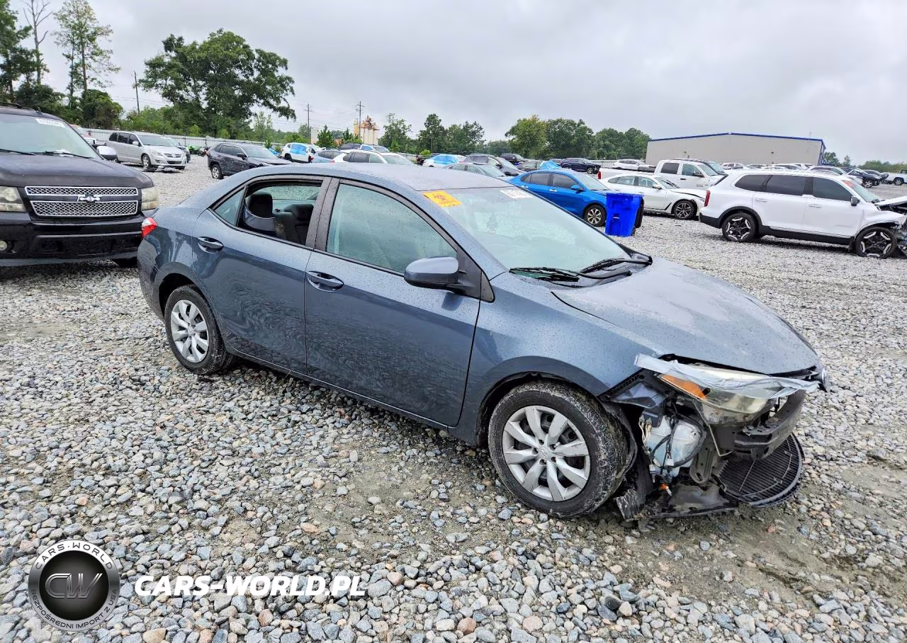 2016 Toyota Corolla Le VIN:5YFBURHE0GP491929 - 4