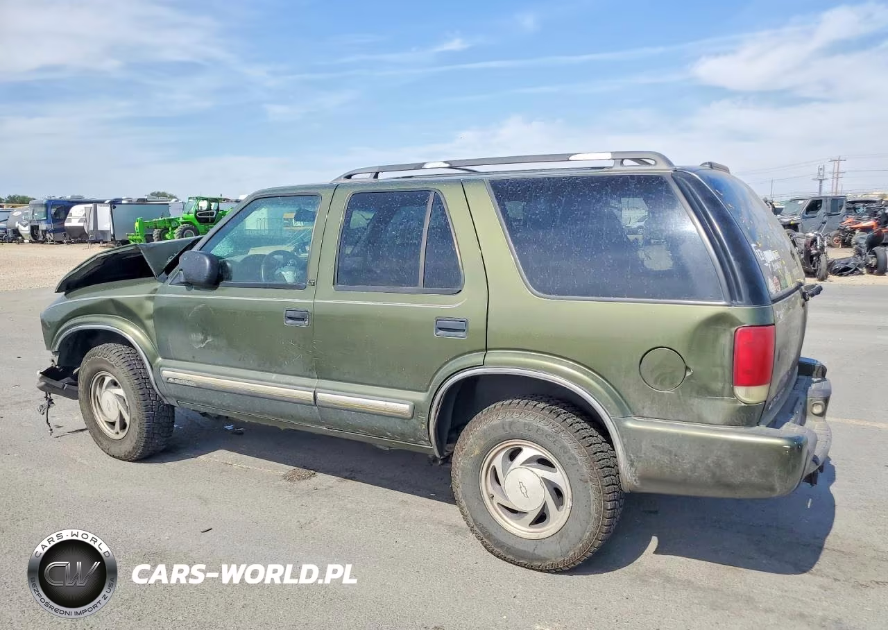 2001 Chevrolet Blazer VIN:1GNDT13W41K236520 - 2