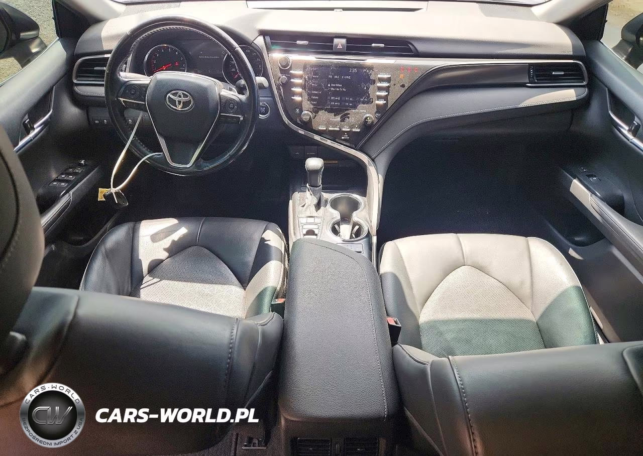 2020 Toyota Camry Xse VIN:4T1K61AK8LU923686 - 8