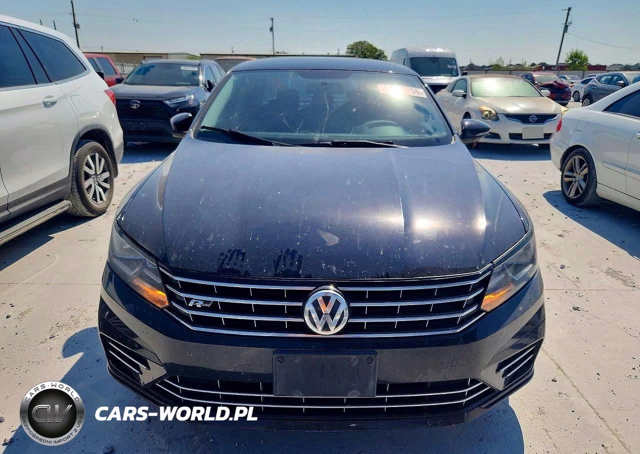 2017 Volkswagen Passat R-Line VIN:1VWDT7A32HC072643 - 6