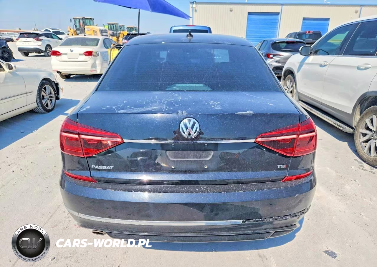 2017 Volkswagen Passat R-Line VIN:1VWDT7A32HC072643 - 8