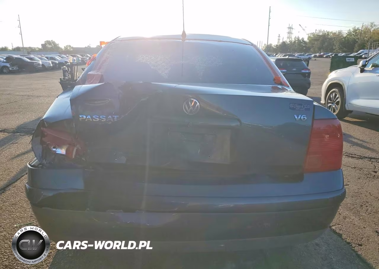 2000 Volkswagen Passat Gls VIN:WVWMD23B2YP300172 - 6