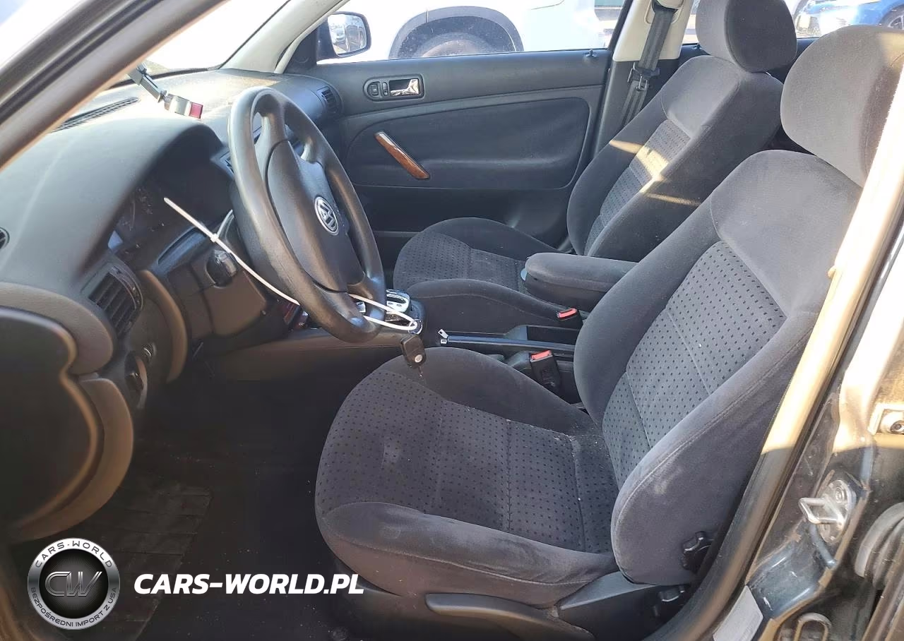 2000 Volkswagen Passat Gls VIN:WVWMD23B2YP300172 - 7