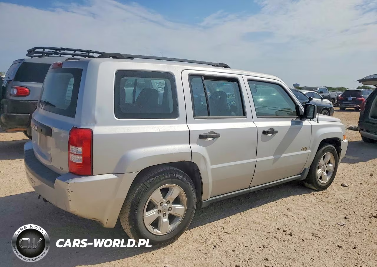 2008 Jeep Patriot Sport VIN:1J8FT28058D744465 - 3
