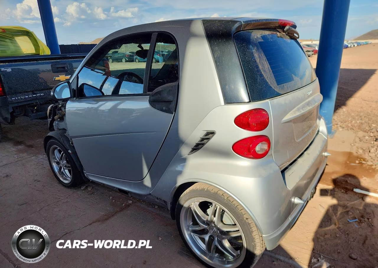 2009 Smart Fortwo Pure VIN:WMEEJ31X09K299735 - 2