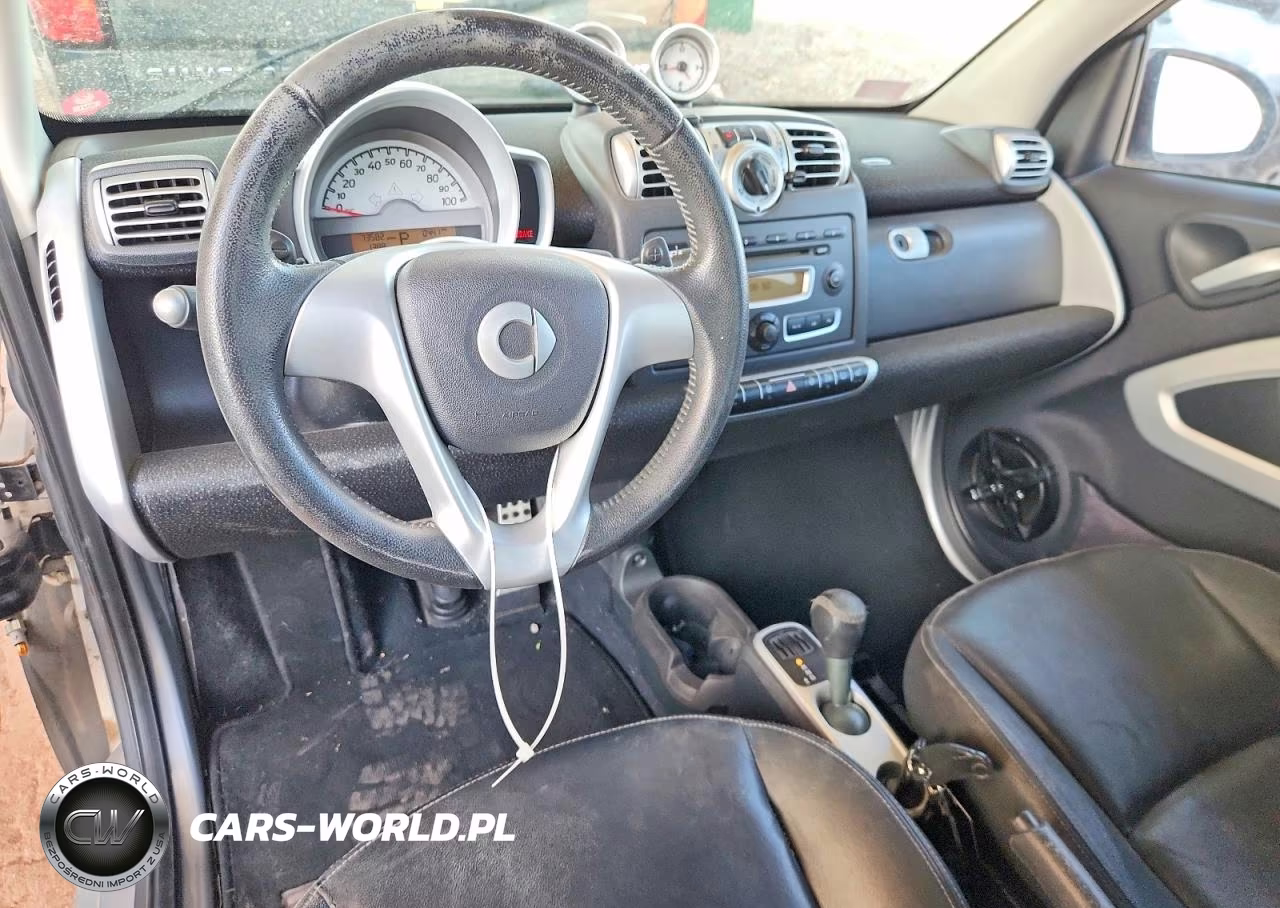 2009 Smart Fortwo Pure VIN:WMEEJ31X09K299735 - 8