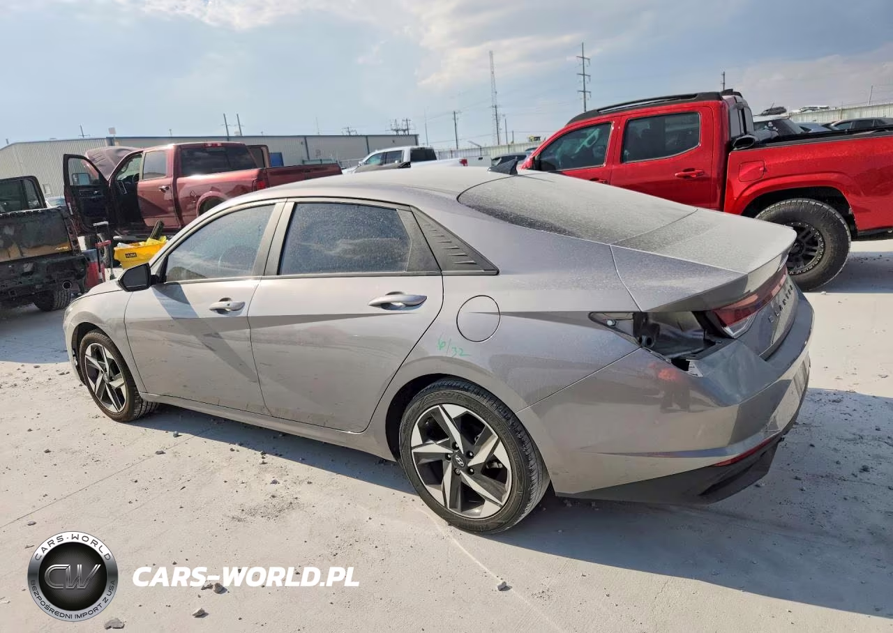 2023 Hyundai Elantra Sel VIN:KMHLS4AG3PU557932 - 2