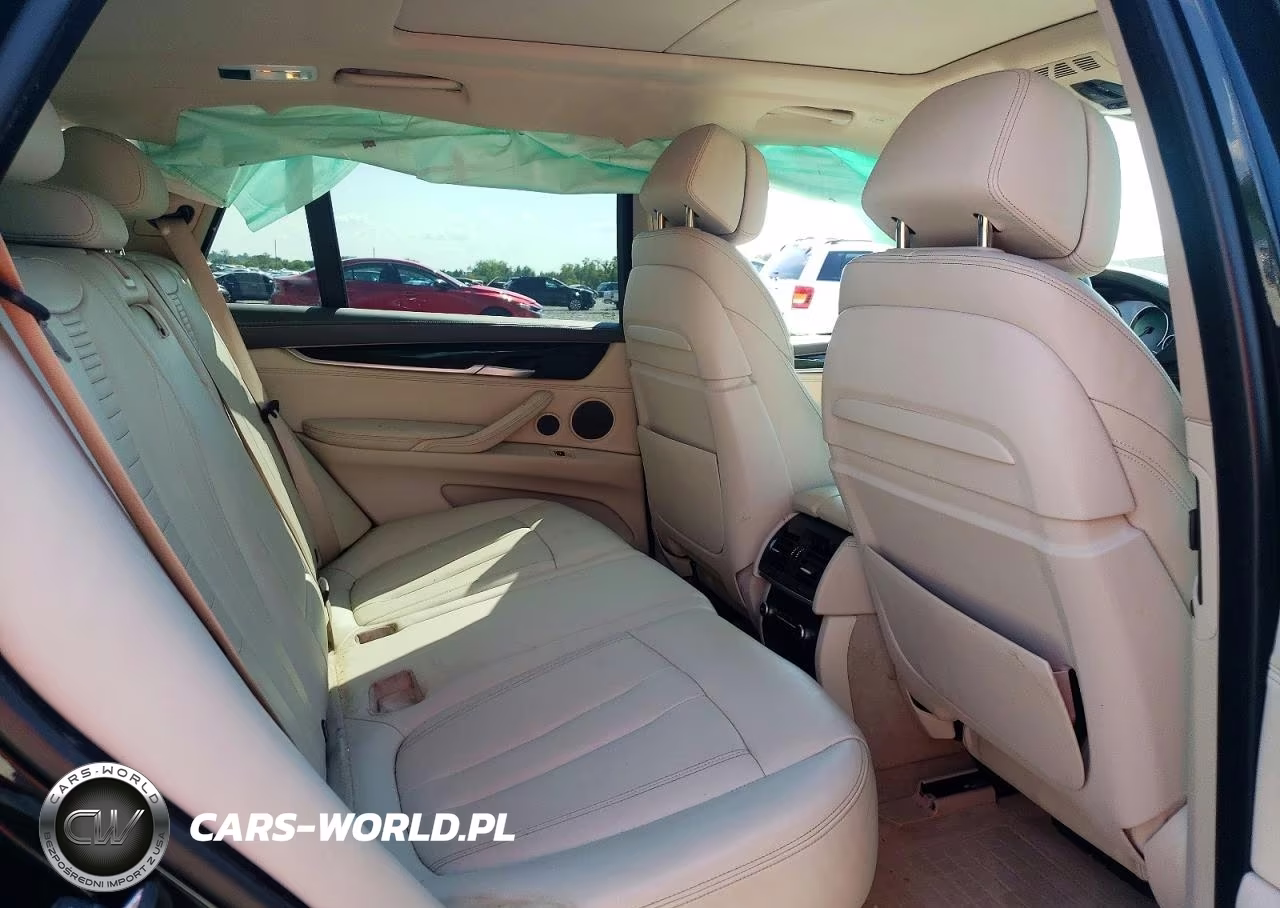 2015 BMW X5 xDrive35I VIN:5UXKR0C55F0P13828 - 11