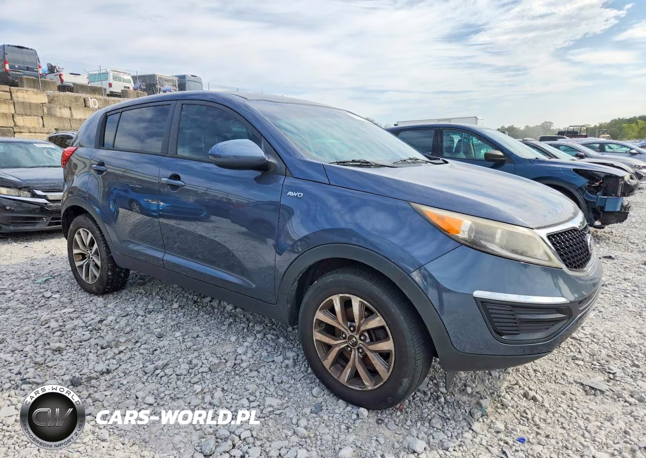 2014 Kia Sportage Lx VIN:KNDPBCAC8E7656982 - 4