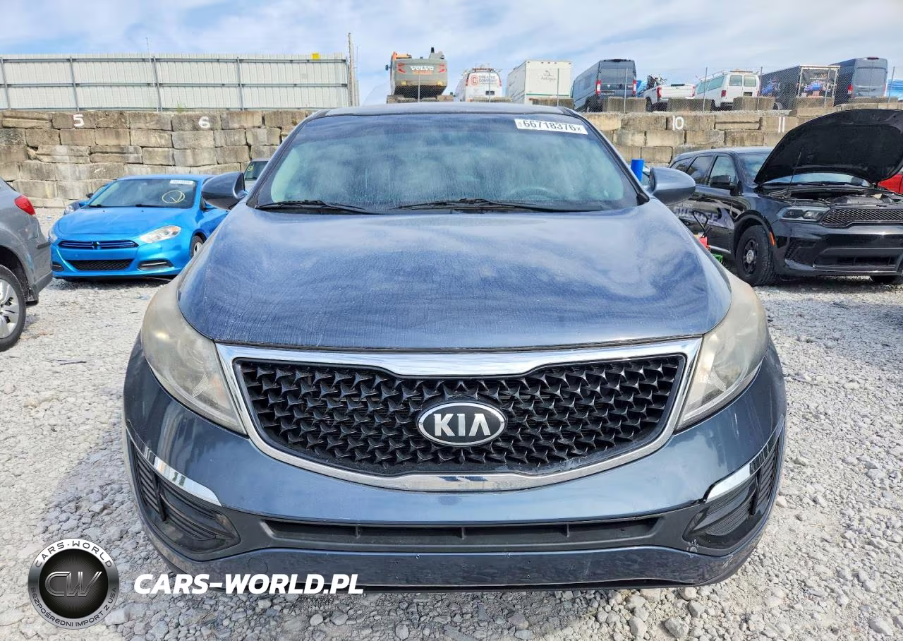 2014 Kia Sportage Lx VIN:KNDPBCAC8E7656982 - 5