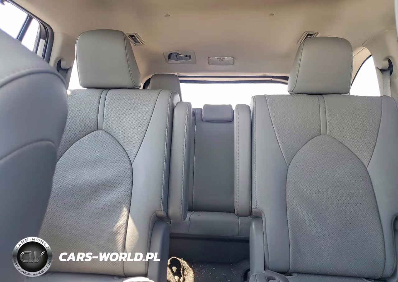 2021 Toyota Highlander Hybrid Limited VIN:5TDXBRCH7MS520049 - 10