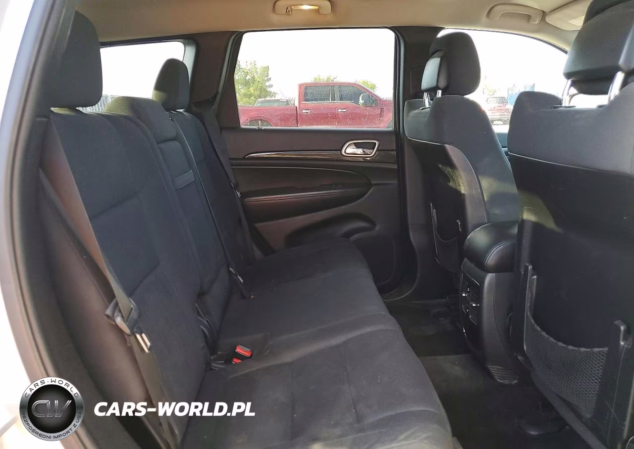 2012 Jeep Grand Cherokee Laredo VIN:1C4RJFAG9CC118974 - 11