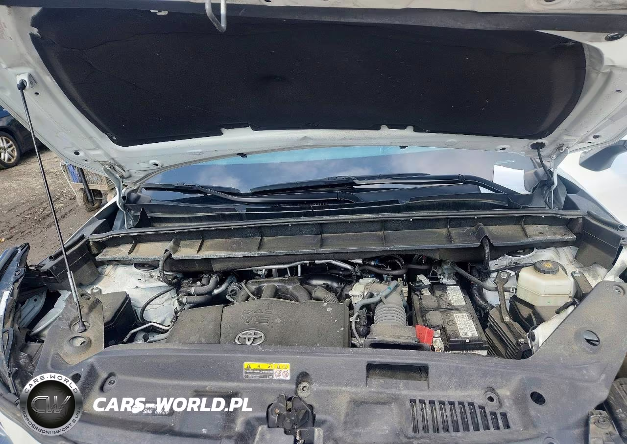 2022 Toyota Highlander Limited VIN:5TDDZRBH2NS184702 - 11