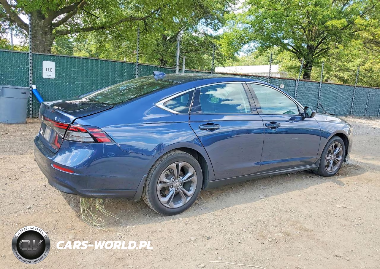 2023 Honda Accord Ex VIN:1HGCY1F31PA041854 - 3