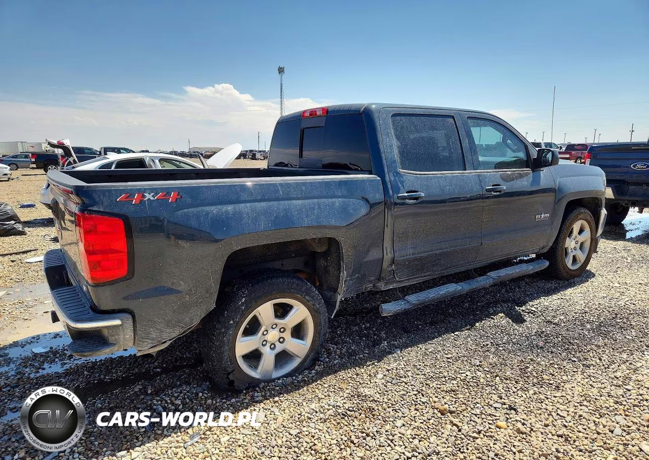 2018 Chevrolet Silverado K1500 Lt VIN:3GCUKREC8JG179789 - 3