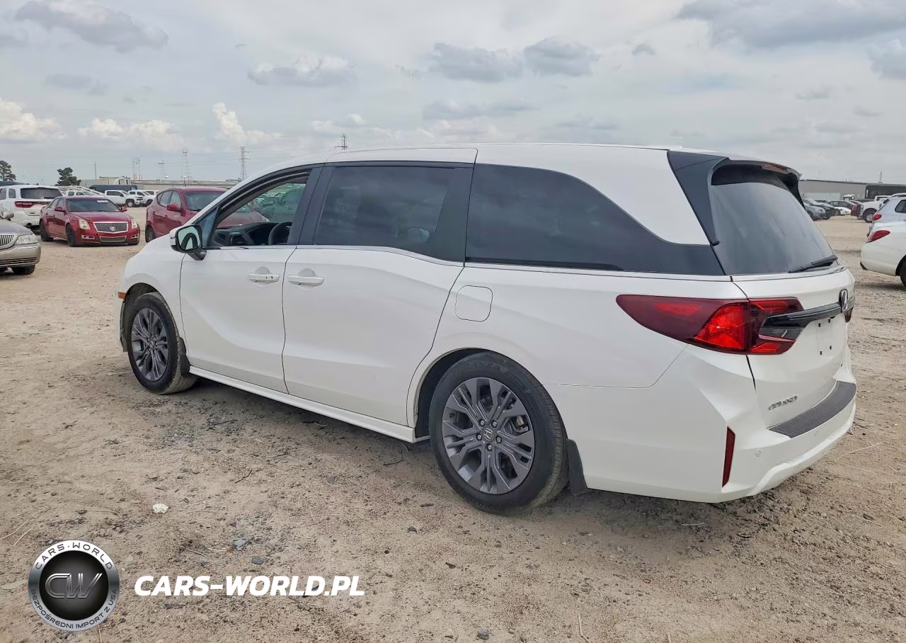 2026 Honda Odyssey Touring VIN:5FNRL6H85TB005969 - 2
