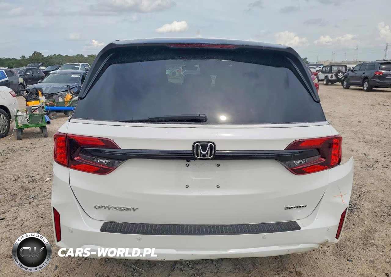 2026 Honda Odyssey Touring VIN:5FNRL6H85TB005969 - 6