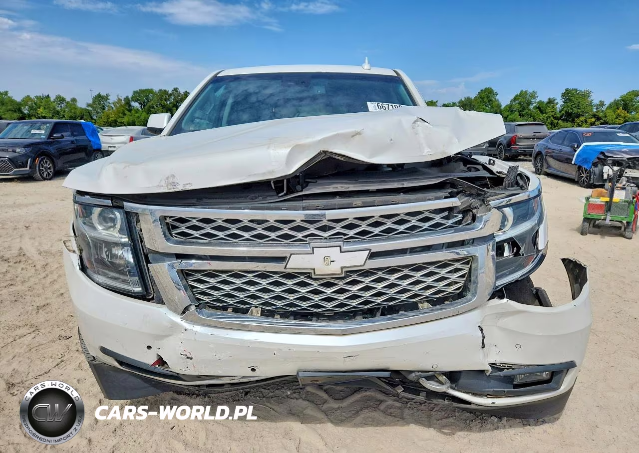 2018 Chevrolet Tahoe C1500 Lt VIN:1GNSCBKC6JR395213 - 5