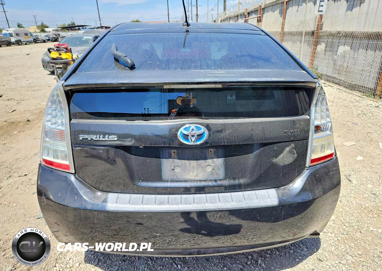 2010 Toyota Prius V VIN:JTDKN3DU2A5002071 - 6
