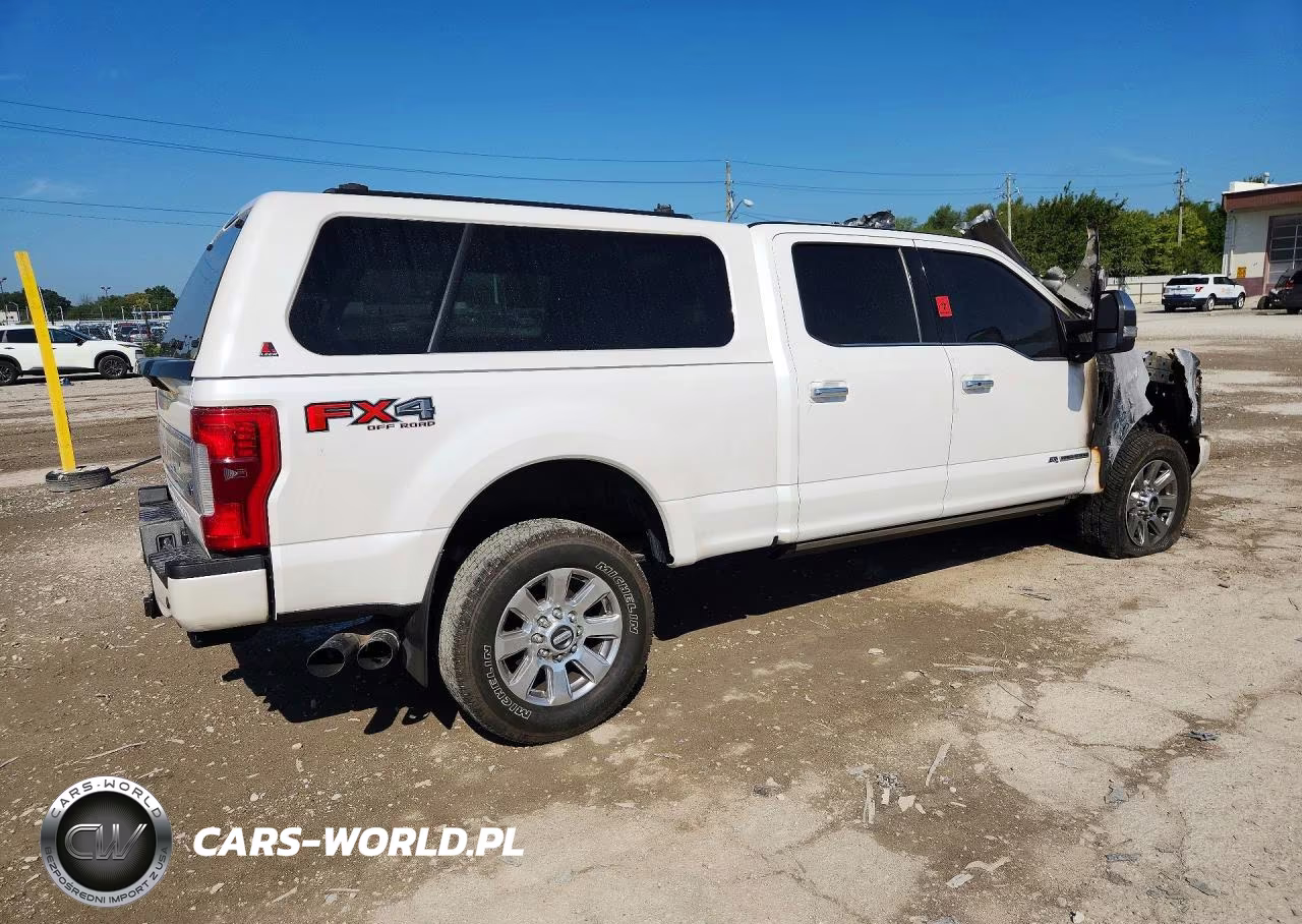 2018 Ford F250 Super Duty VIN:1FT7W2BT7JEB00701 - 3