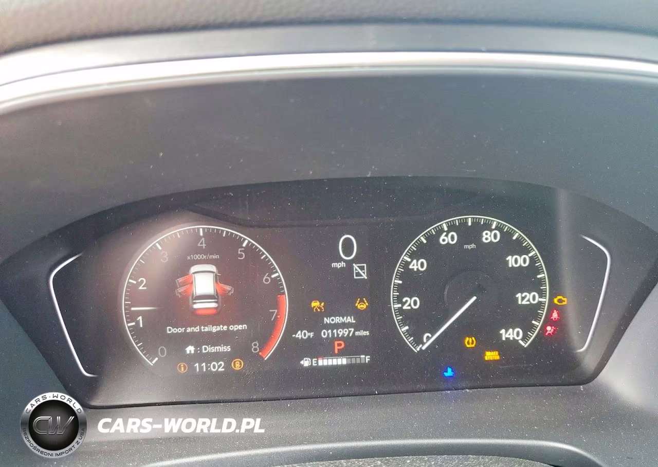 2025 Honda Pilot Touring VIN:5FNYG2H72SB037454 - 9