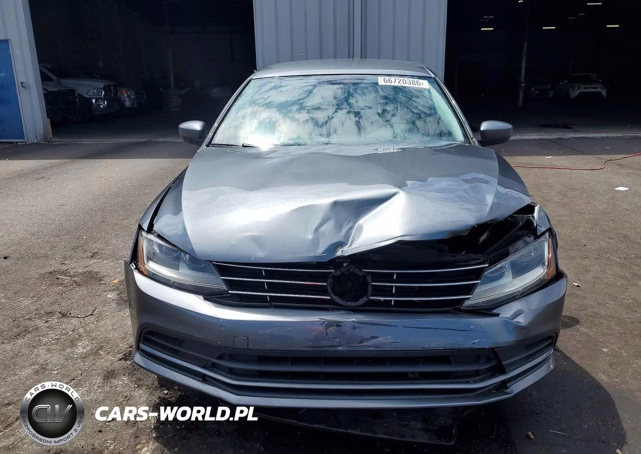 2018 Volkswagen Jetta S VIN:3VW2B7AJ5JM248792 - 5