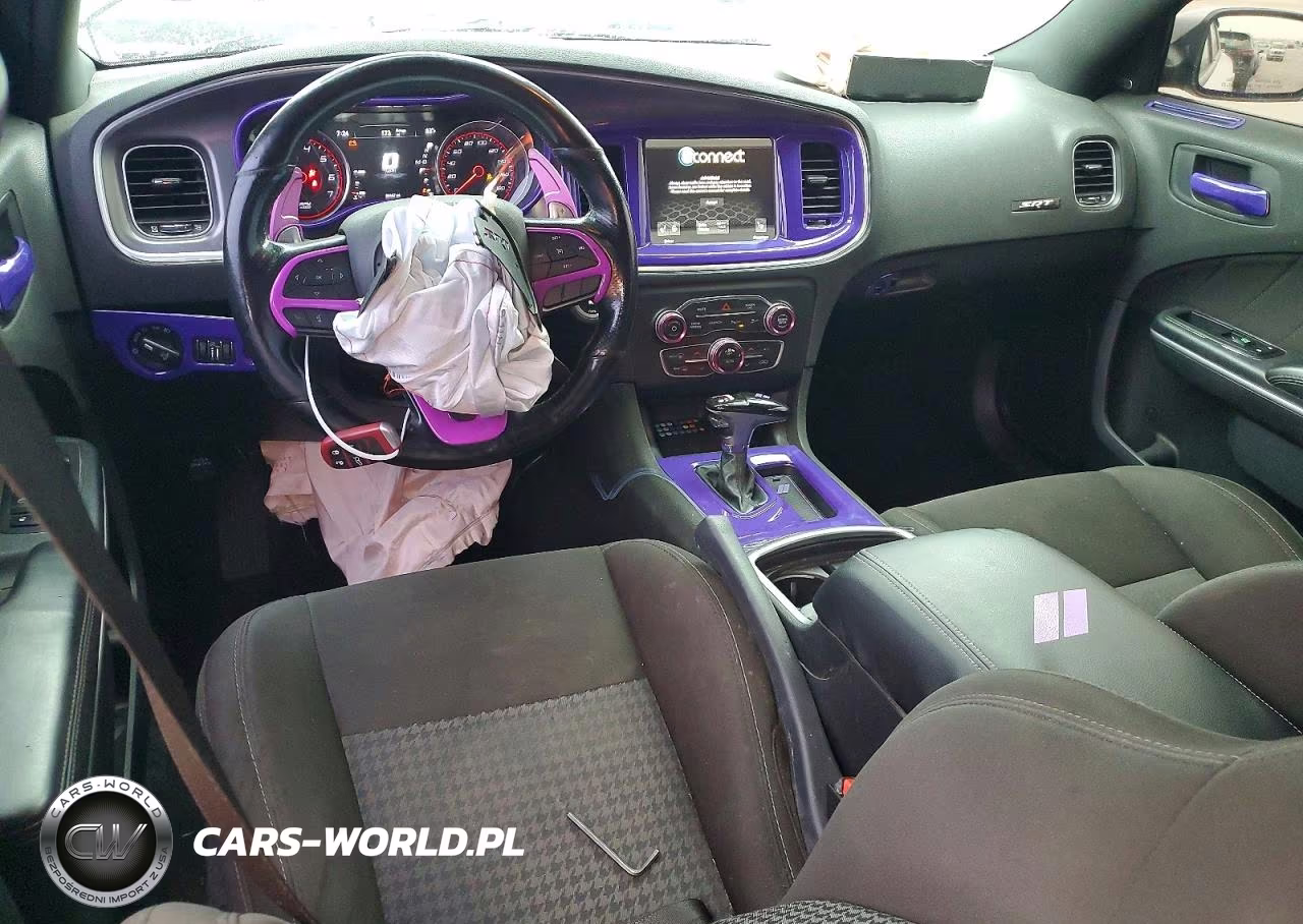 2019 Dodge Charger Scat Pack VIN:2C3CDXGJ9KH760472 - 8