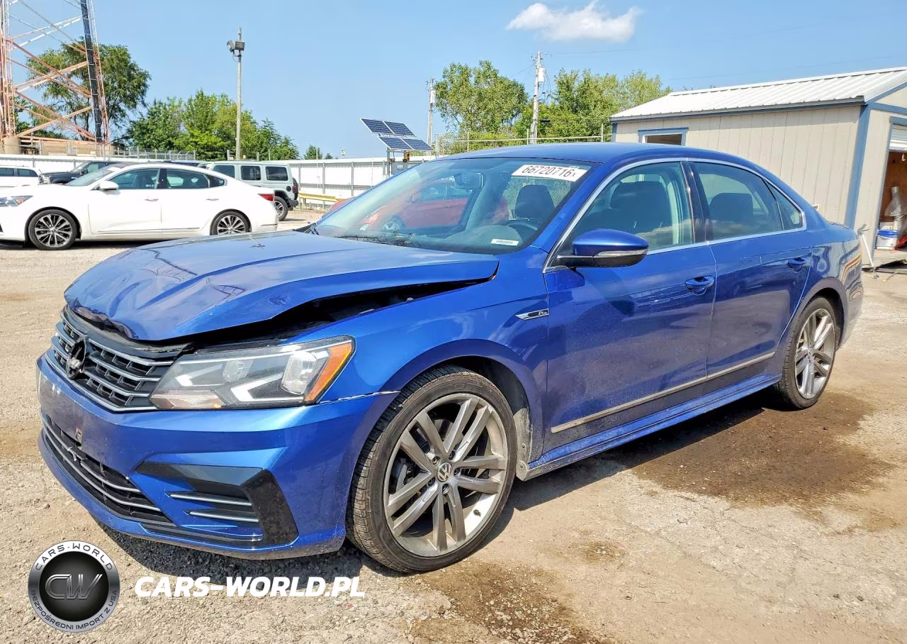 2017 Volkswagen Passat R-Line VIN:1VWDT7A34HC070652 - 1