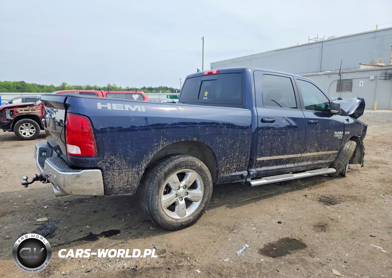 2019 Ram 1500 Classic Slt VIN:1C6RR6TTXKS584931 - 3