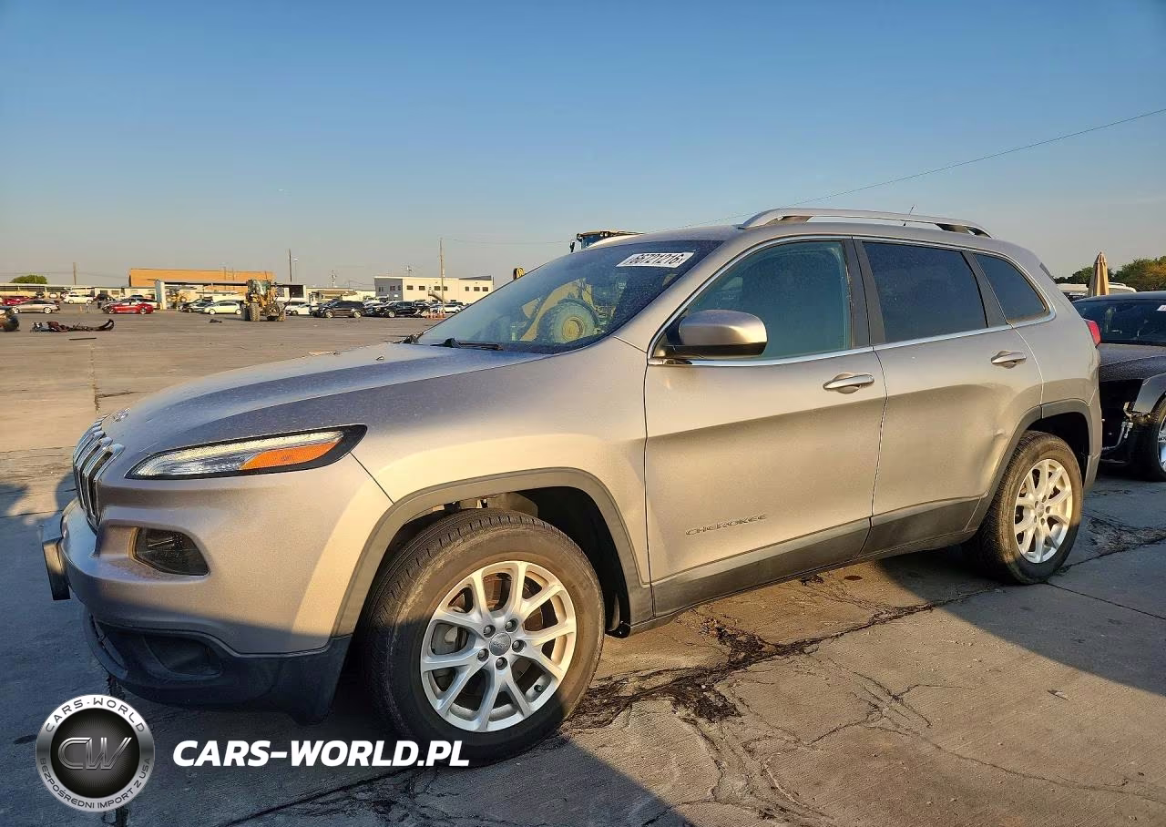2015 Jeep Cherokee Latitude – zdjęcie 1 z 13