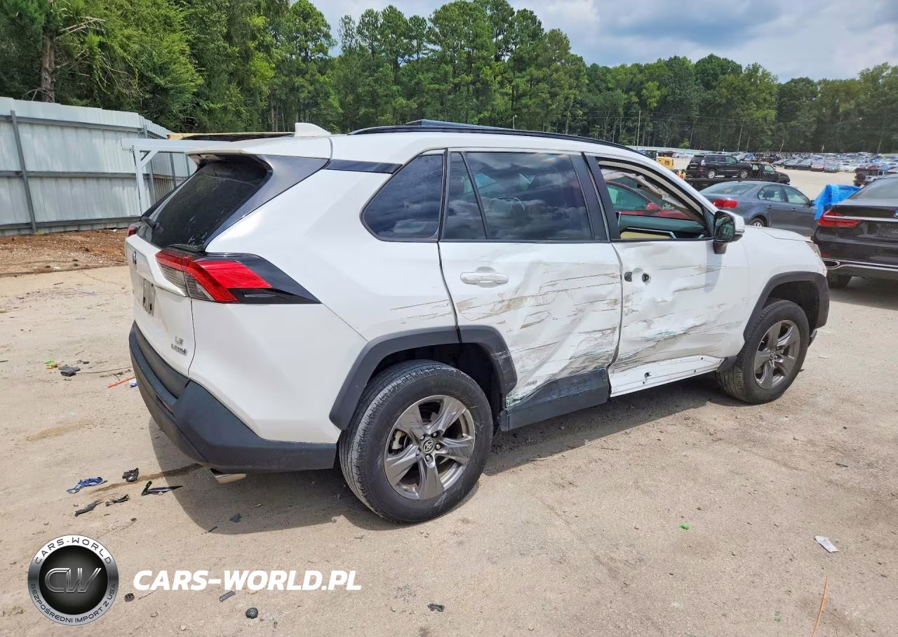 2024 Toyota Rav4 Le VIN:4T3MWRFV5RU133739 - 3