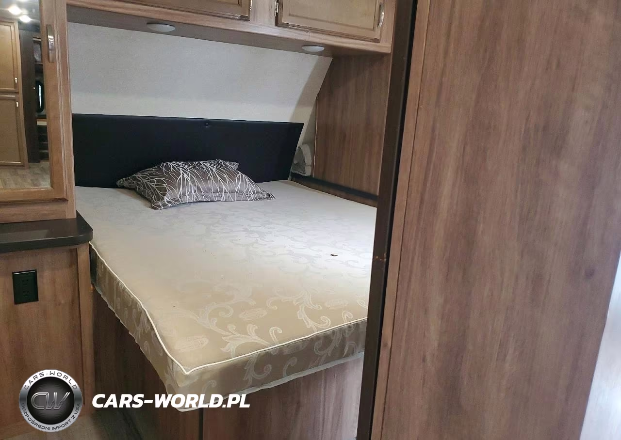 2019 Jayco Jay Feather Camper VIN:1UJBJ0BS1K1JY0137 - 6