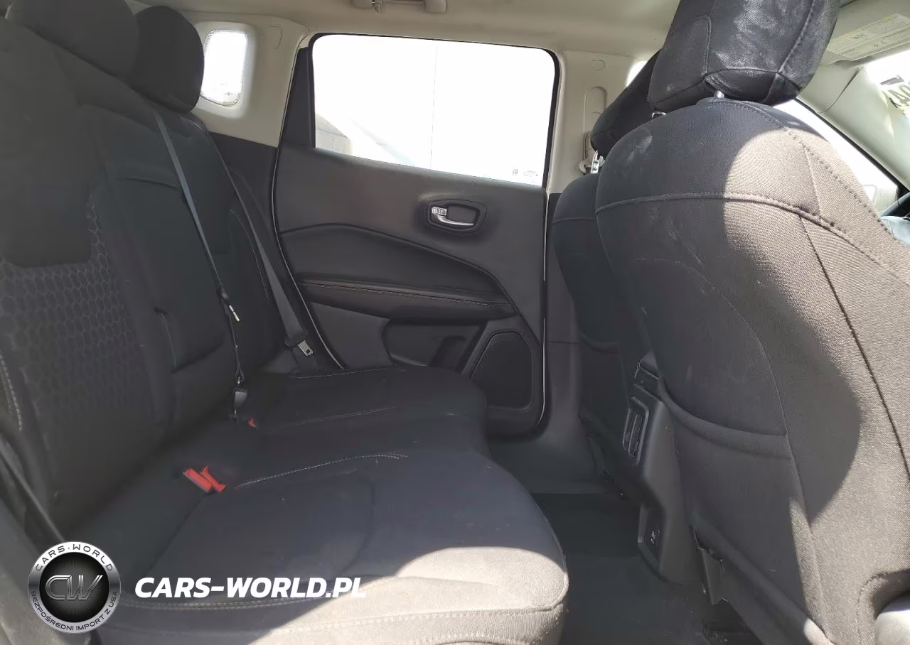 2018 Jeep Compass Sport VIN:3C4NJDAB7JT191284 - 11