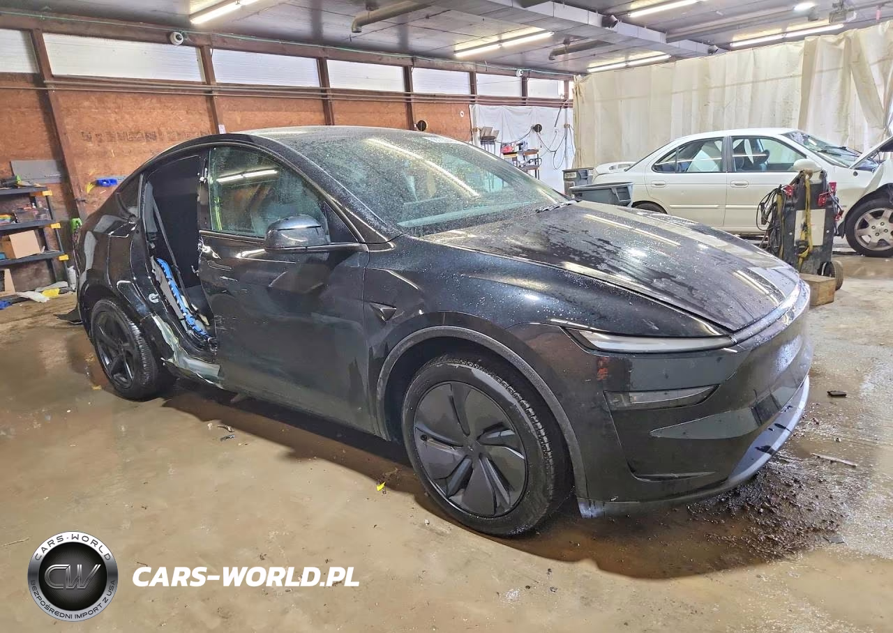 2026 Tesla Model Y VIN:7SAYGDEE9TA672235 - 4