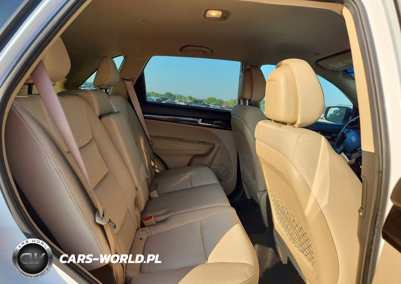 2012 Kia Sorento Lx VIN:5XYKT3A1XCG222410 - 11