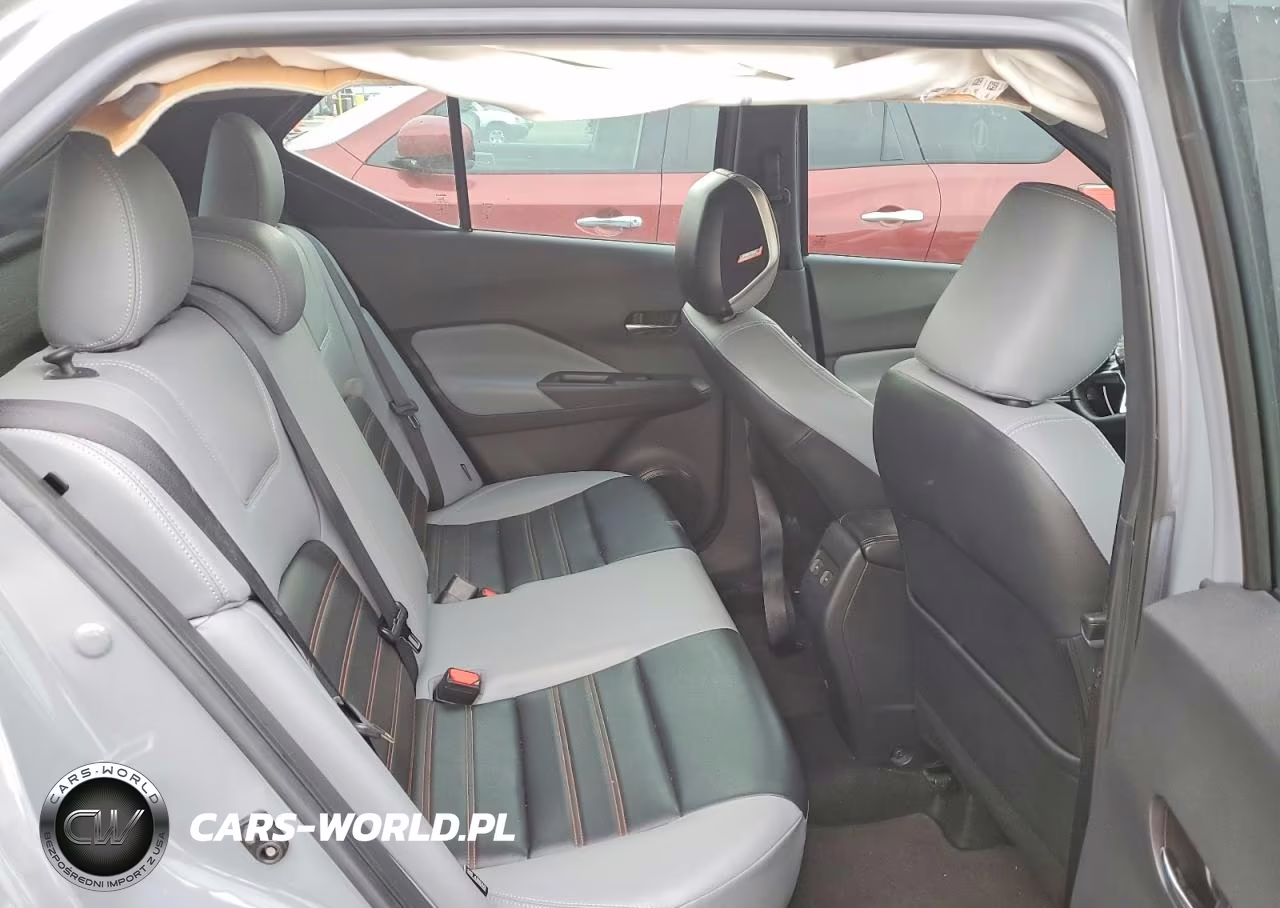 2022 Nissan Kicks Sr VIN:3N1CP5DV0NL510728 - 10