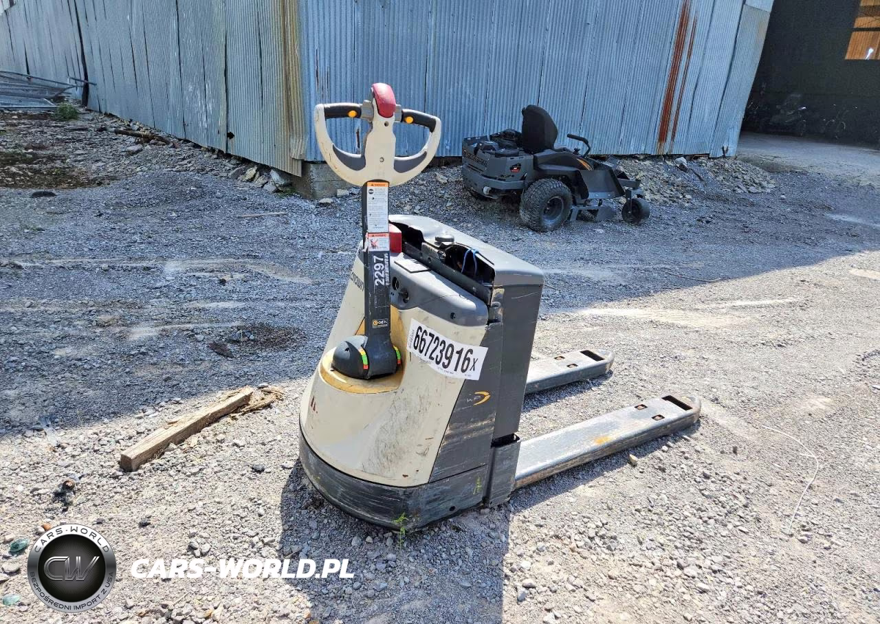 2021 Crown Wp3235-45 Pallet Jack VIN:10482297 - 4