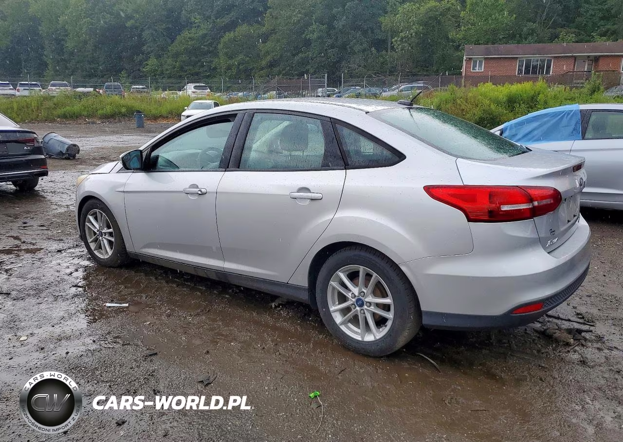 2016 Ford Focus Se VIN:1FADP3F27GL290288 - 2