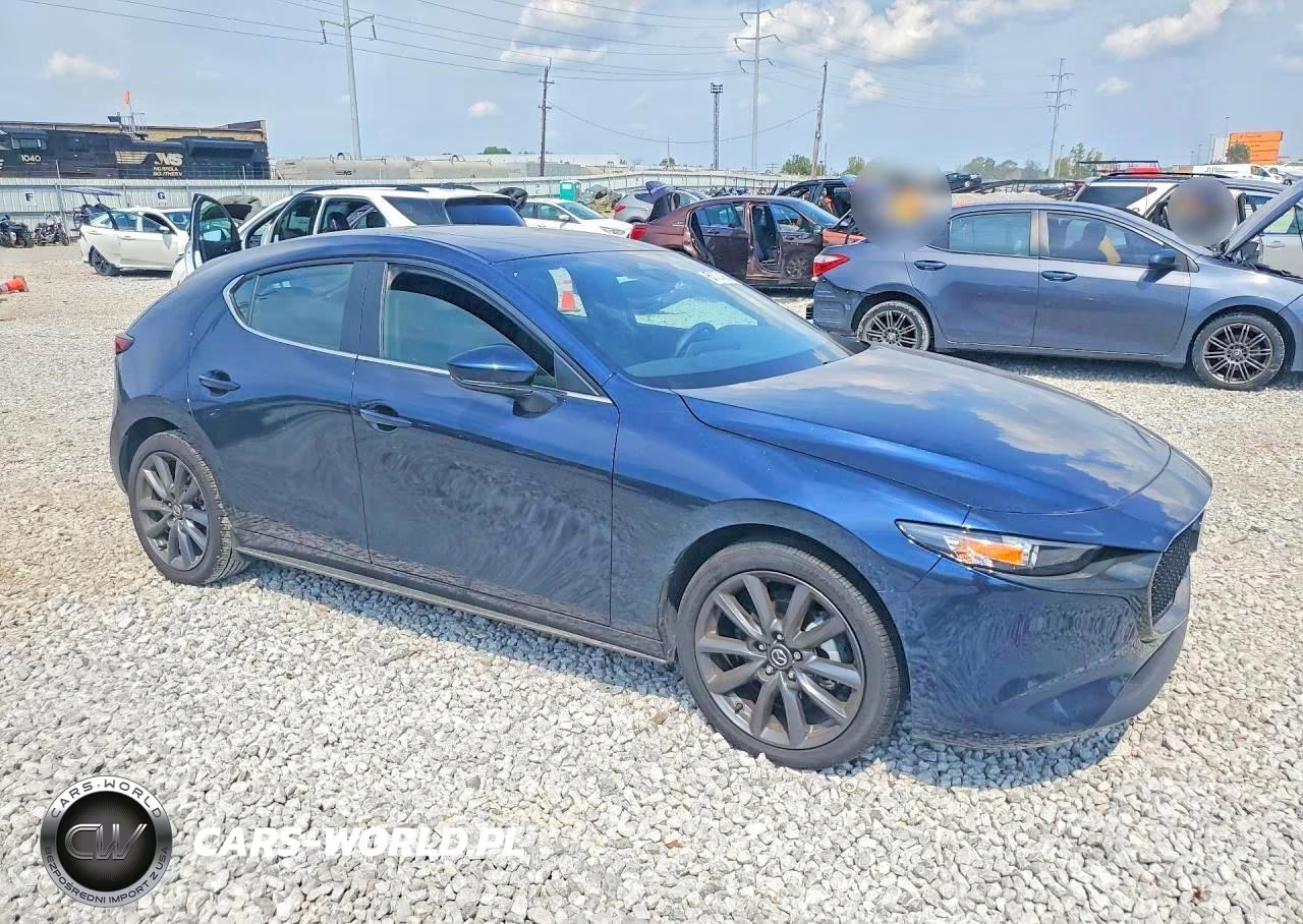 2026 Mazda 3 Preferred VIN:JM1BPALL5T1861673 - 4
