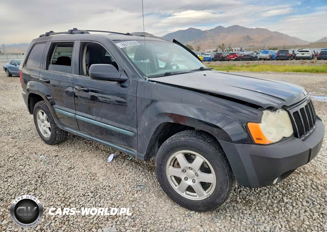 2008 Jeep Grand Cherokee Laredo VIN:1J8GR48K38C194673 - 4