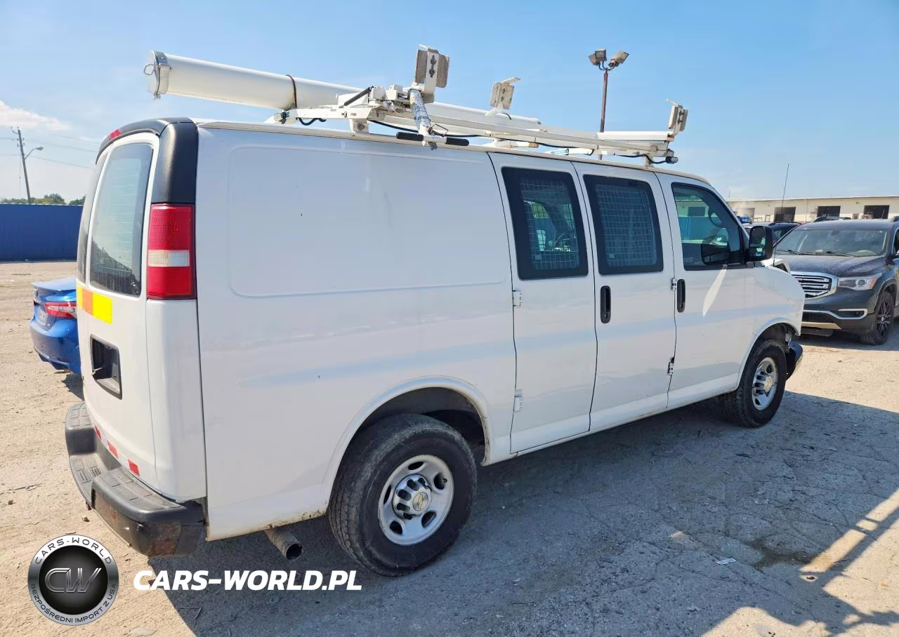 2013 Chevrolet Express G2500 VIN:1GCWGFCA8D1903753 - 3
