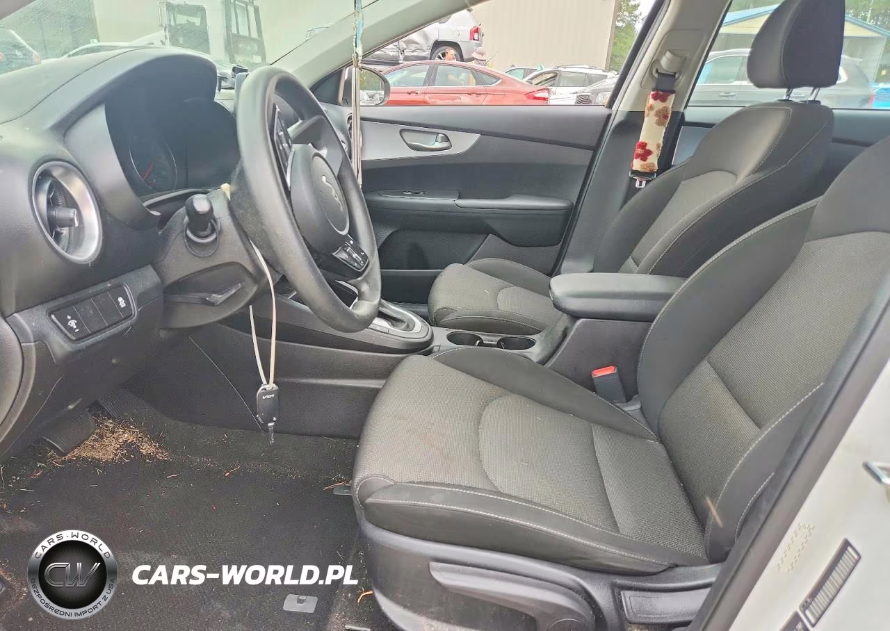2022 Kia Forte Lxs VIN:3KPF24AD4NE426267 - 7