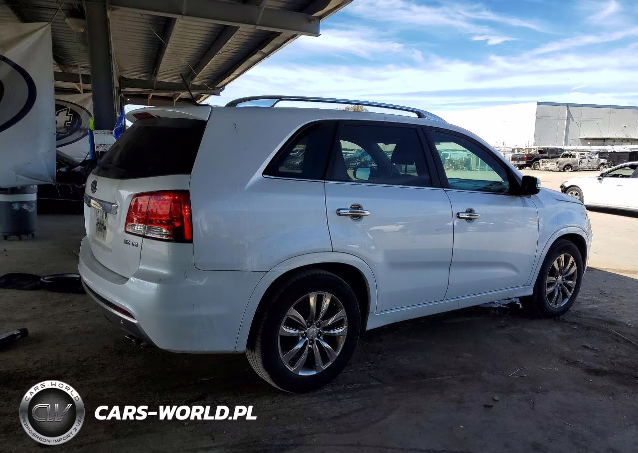 2011 Kia Sorento Sx VIN:5XYKW4A24BG092452 - 3