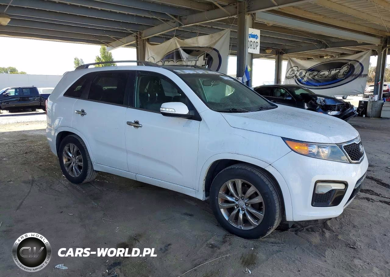 2011 Kia Sorento Sx VIN:5XYKW4A24BG092452 - 4