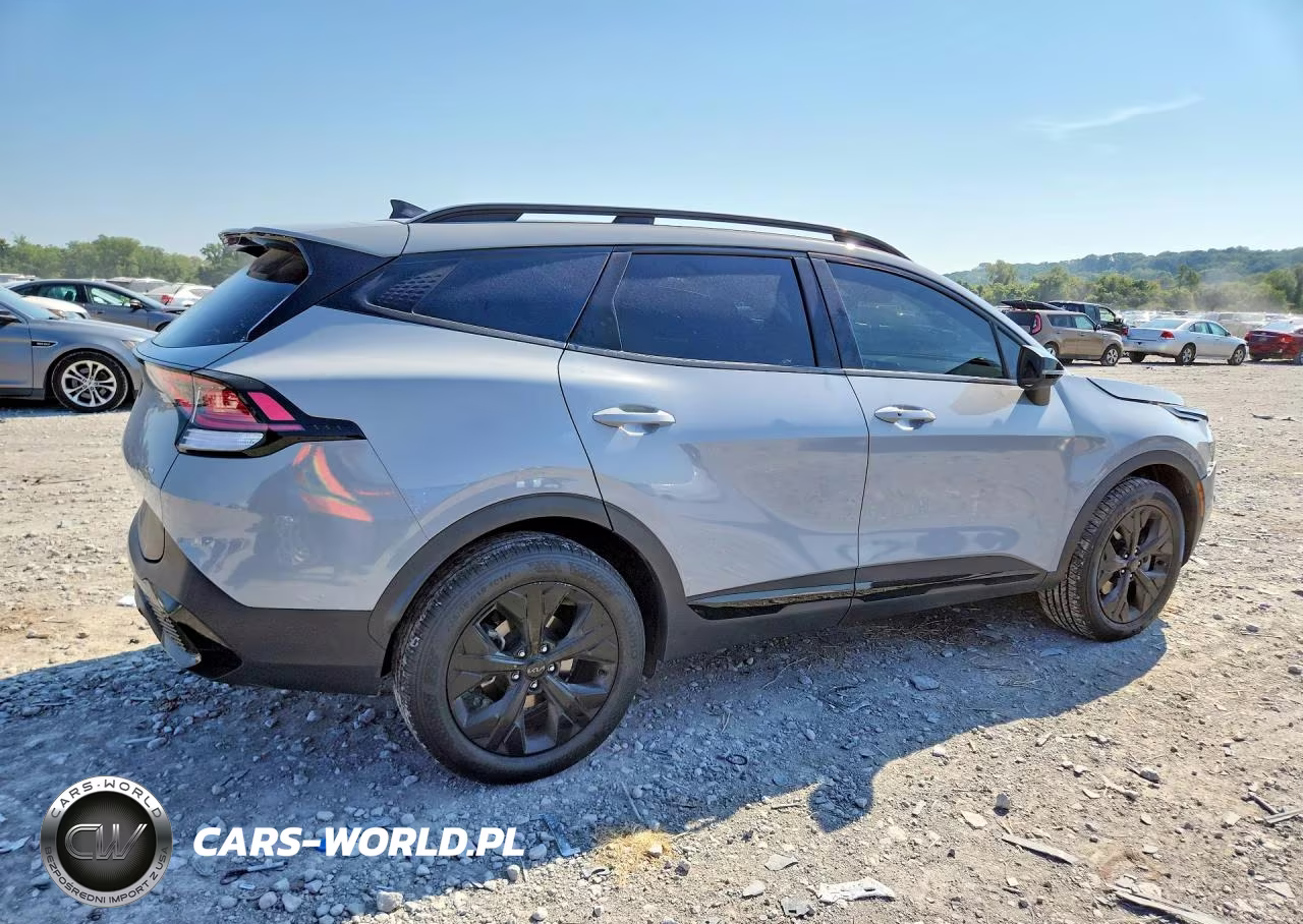 2025 Kia Sportage X Line VIN:5XYK6CDF1SG252988 - 3