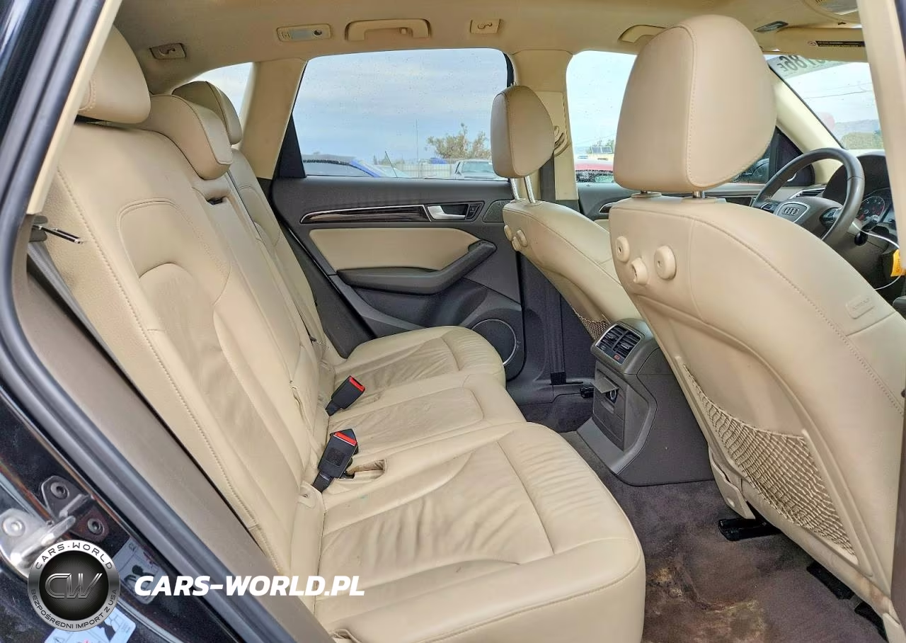 2014 Audi Q5 Premium Plus VIN:WA1LFAFPXEA039874 - 11