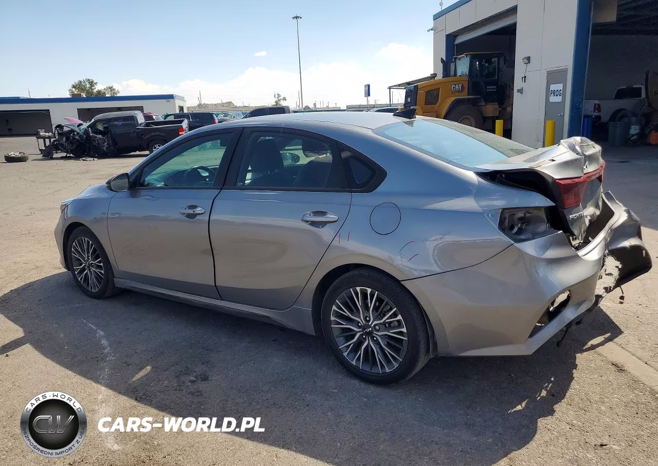 2024 Kia Forte Gt Line VIN:3KPF54AD4RE812555 - 2