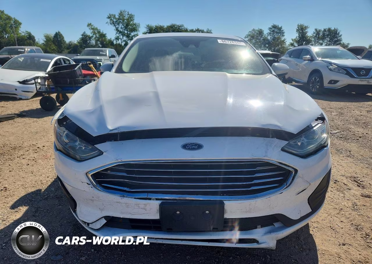 2019 Ford Fusion Se VIN:3FA6P0LUXKR119302 - 5