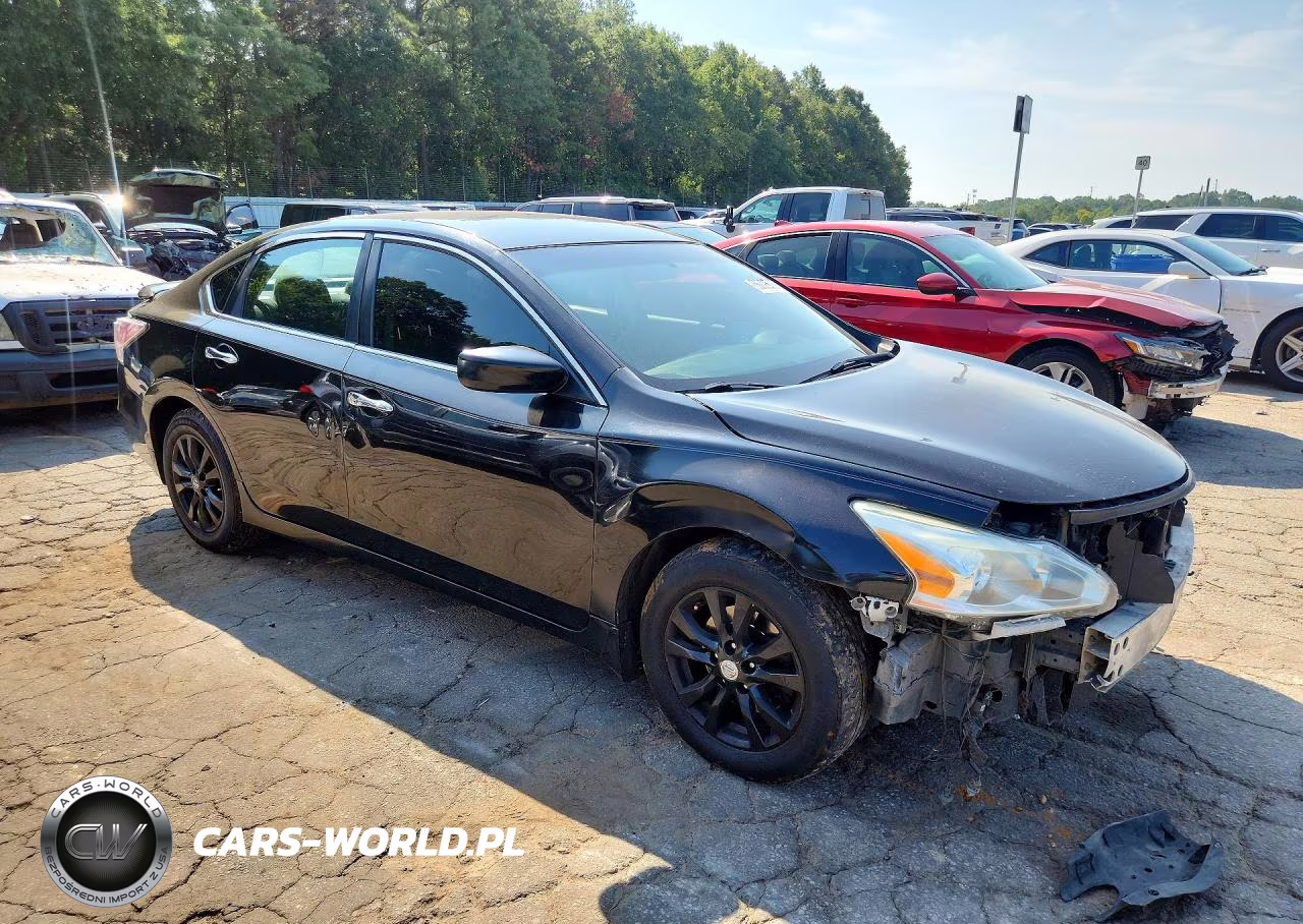 2015 Nissan Altima 2.5 S VIN:1N4AL3APXFC569427 - 4